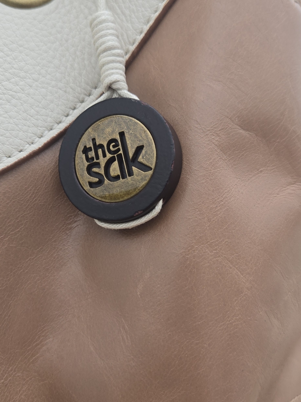 Sakroots Two-Tone Brown & Black Shoulder Bag - Picture 10 of 10